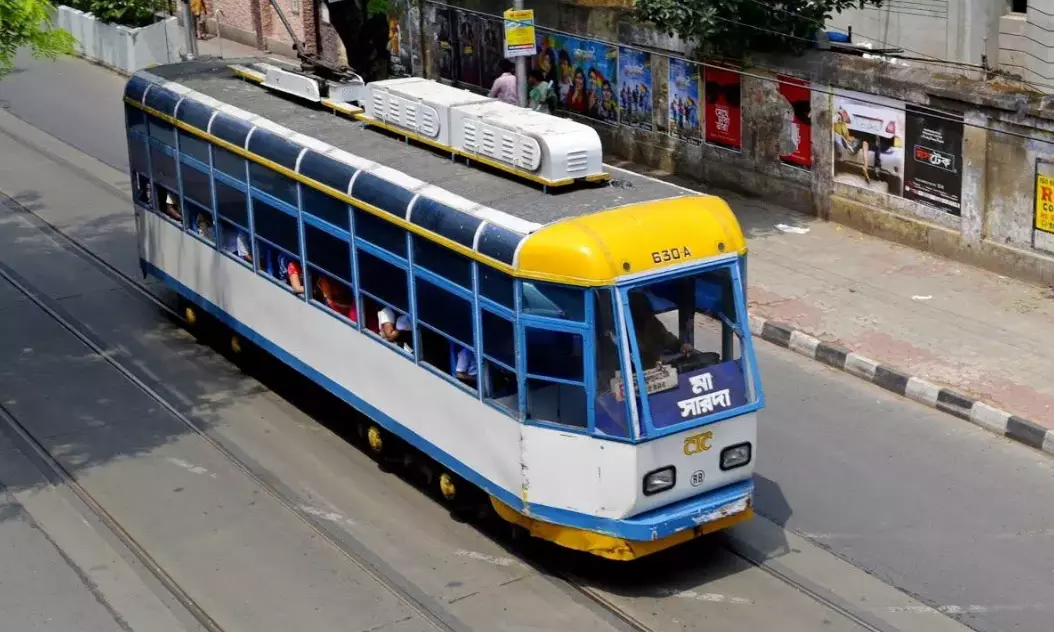 Kolkata High Court Orders Restoration of Tram Tracks,