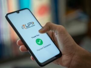upi-server-down-india-april-2025
