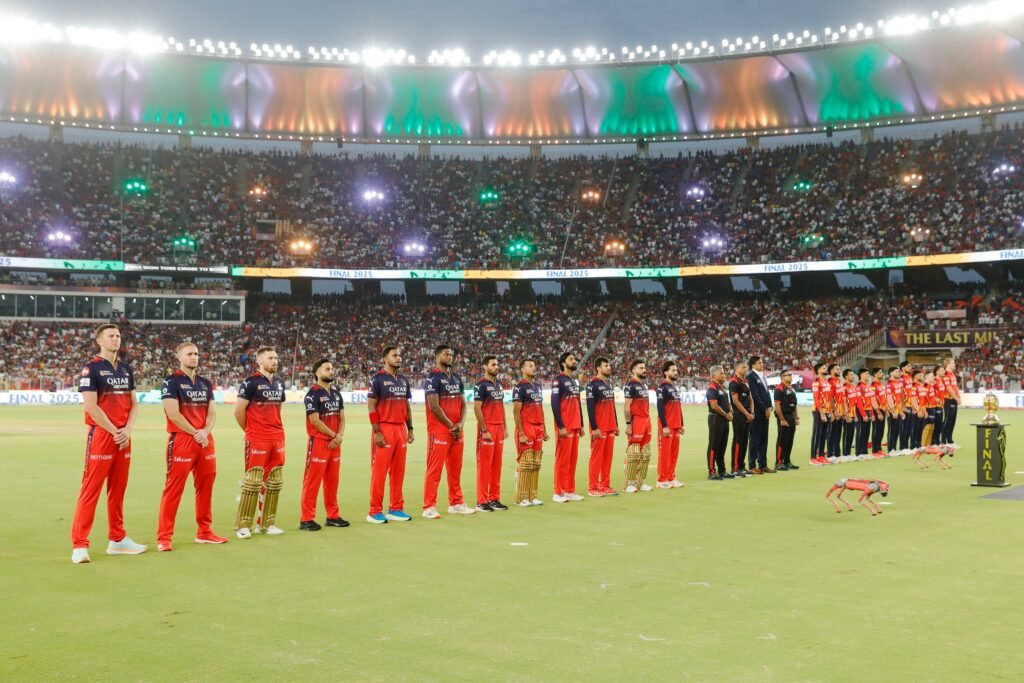ऑपरेशन सिंदूर की थीम पर देशभक्ति से भरी IPL 2025 की क्लोजिंग सेरेमनी, नरेंद्र मोदी स्टेडियम बना राष्ट्रप्रेम का मंच