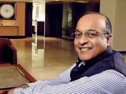 hdfc-bank-ceo-fraud-fir-liilavati-trust