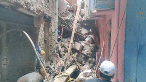 delhi-building-collapse-welcome-area-2-dead-rescue-ongoing