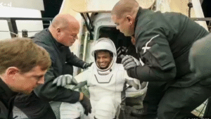 shubhanshu-returns-after-space-mission