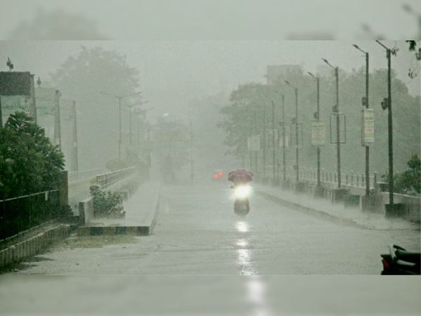 https://swadeshjyoti.com/madhya-pradesh-heavy-rain-alert-highway-closed/