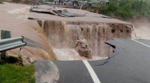 rajasthan-rain-sawai-madhopur-dam-overflow-ground-collapse