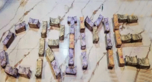 indore-crime-branch-seizes-brown-sugar-cash