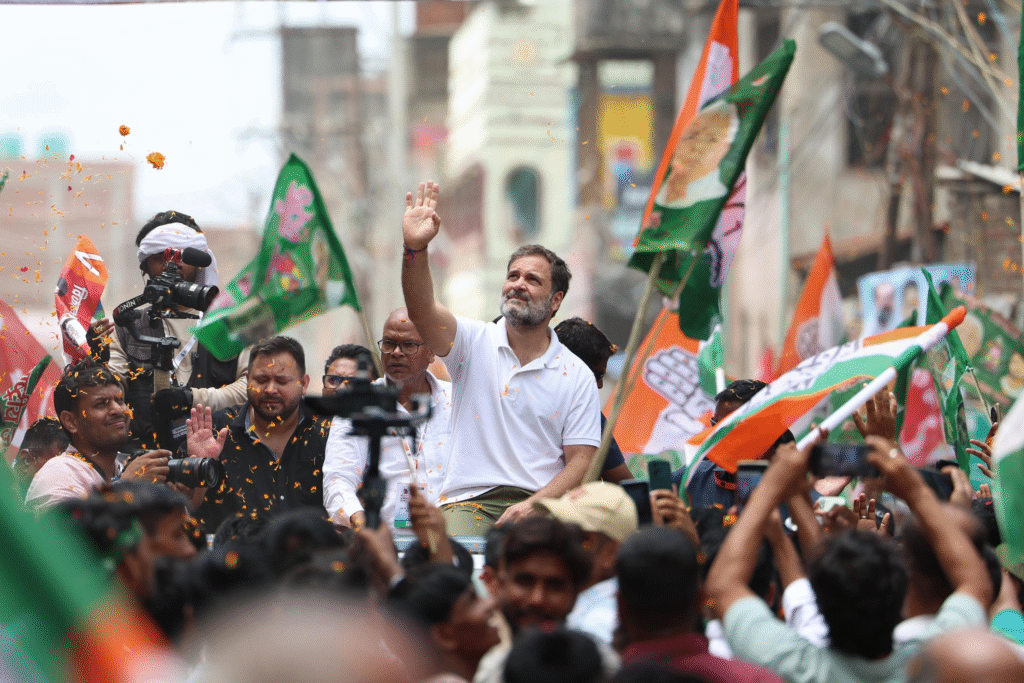 rahul-gandhi-sun-temple-aurangabad-vote-adhikar-yatra