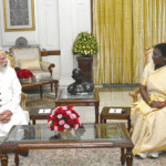pm-modi-greets-president-on-diwali-occasion