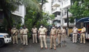 female-doctor-suicide-case-prashant-bankar-arrested-sub-inspector-suspended